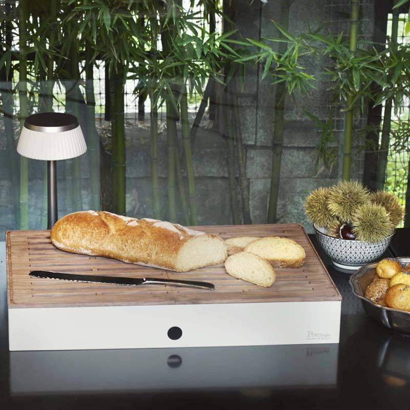 Tagliere Pane In Noce Canaletto con Base Bassa, buffet Caleido - By Pintinox