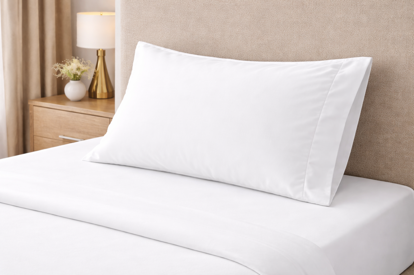 Taie d'oreiller Maya 100% coton avec rabat 50x80 cm – Hôtel